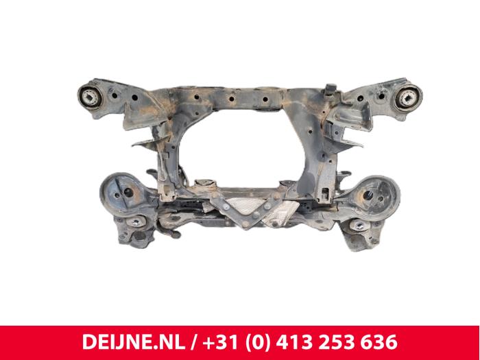 Begagnade Underram Volvo XC90 II 2.0 T8 16V Twin Engine AWD Pris € 350,00 Marginaltabell erbjuds av van Deijne Onderdelen Uden B.V.