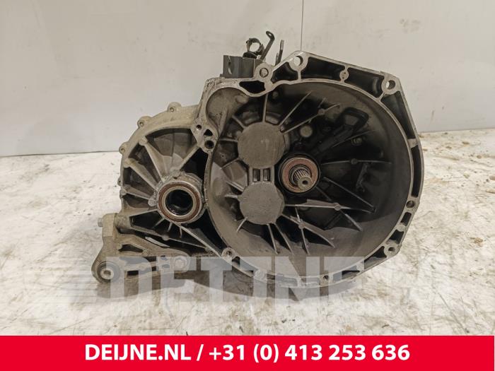 Gebrauchte Getriebe Volvo V60 I (FW/GW) 1.6 DRIVe Preis € 450,00 Margenregelung angeboten von van Deijne Onderdelen Uden B.V.