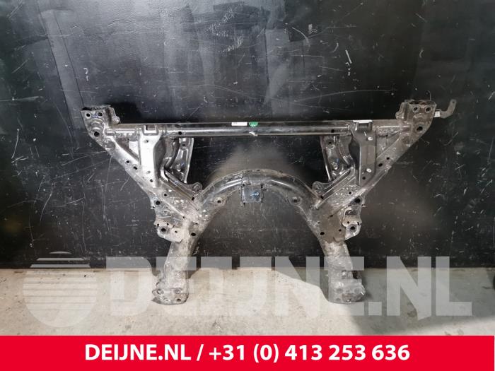 Usados Subchasis Tesla Model Y (5YJY) Long Range,Performance AWD Precio € 242,00 IVA incluido ofrecido por van Deijne Onderdelen Uden B.V.