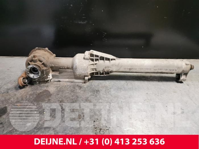 Usagé Différentiel avant Porsche 911 (996) 3.6 Carrera 4 24V Prix € 2.500,00 Règlement à la marge proposé par van Deijne Onderdelen Uden B.V.