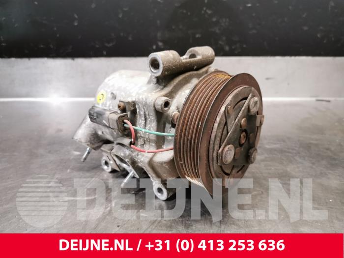Usagé Compresseur de clim Citroen Berlingo 1.6 BlueHDI 75 Prix € 60,50 Prix TTC proposé par van Deijne Onderdelen Uden B.V.