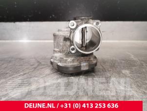 Usados Cuerpo de válvula de mariposa Volvo V40 (MV) 1.6 D2 Precio € 15,00 Norma de margen ofrecido por van Deijne Onderdelen Uden B.V.
