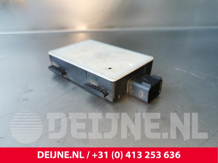 Begagnade Radarsensor Volvo XC60 I (DZ) 2.0 D4 16V Pris € 150,00 Marginaltabell erbjuds av van Deijne Onderdelen Uden B.V.