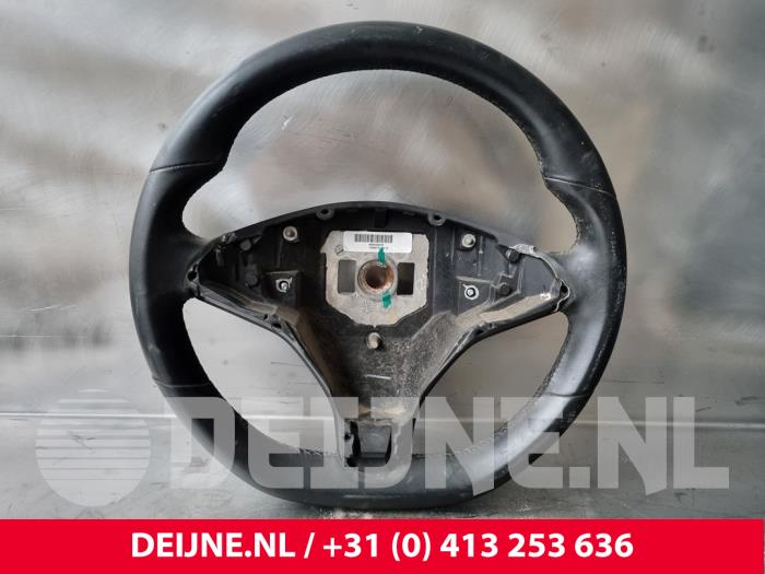 Używane Kierownica Tesla Model S 85 Cena € 72,60 Z VAT oferowane przez van Deijne Onderdelen Uden B.V.