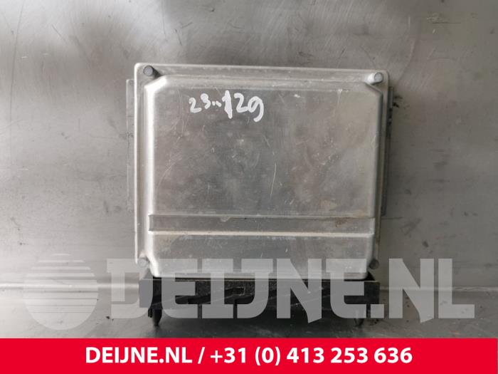 Używane Komputer sterowania silnika Volvo V70 (SW) 2.5 T 20V Cena € 70,00 Procedura marży oferowane przez van Deijne Onderdelen Uden B.V.