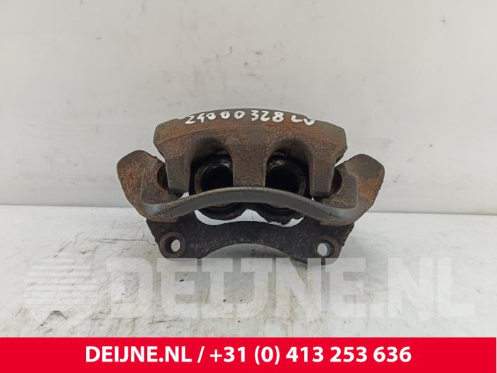 Gebrauchte Bremszange links vorne Opel Movano Combi 2.5 DTI Preis € 30,25 Mit Mehrwertsteuer angeboten von van Deijne Onderdelen Uden B.V.