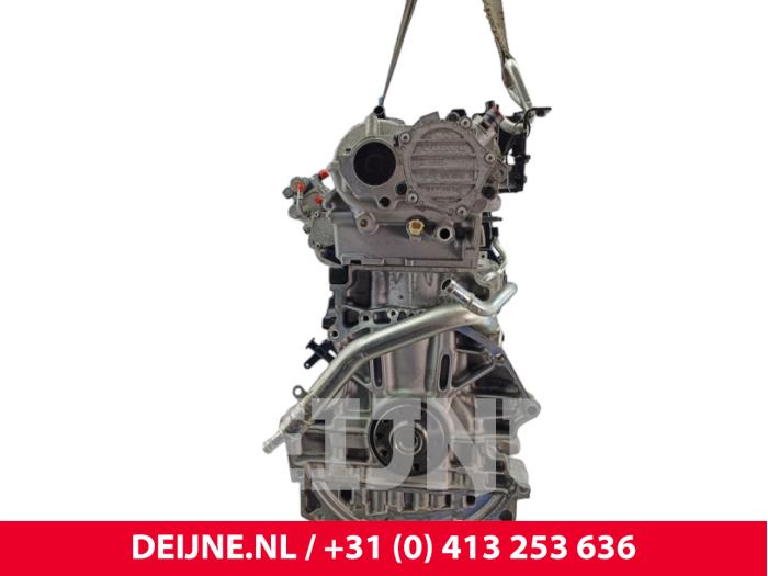 Motor van een Volvo V40 (MV) 2.0 D3 16V 2020