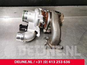 Usagé Turbo Volvo V60 II (ZW) 2.0 B3 16V Mild Hybrid Geartronic Prix € 675,00 Règlement à la marge proposé par van Deijne Onderdelen Uden B.V.