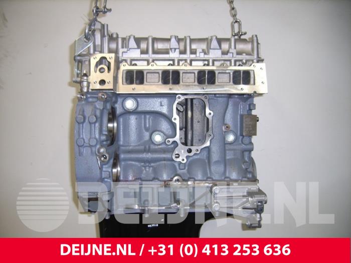 New Engine Peugeot Boxer (U9) 3.0 HDi 160 Euro 4 Price € 3.569,50 Inclusive VAT offered by van Deijne Onderdelen Uden B.V.