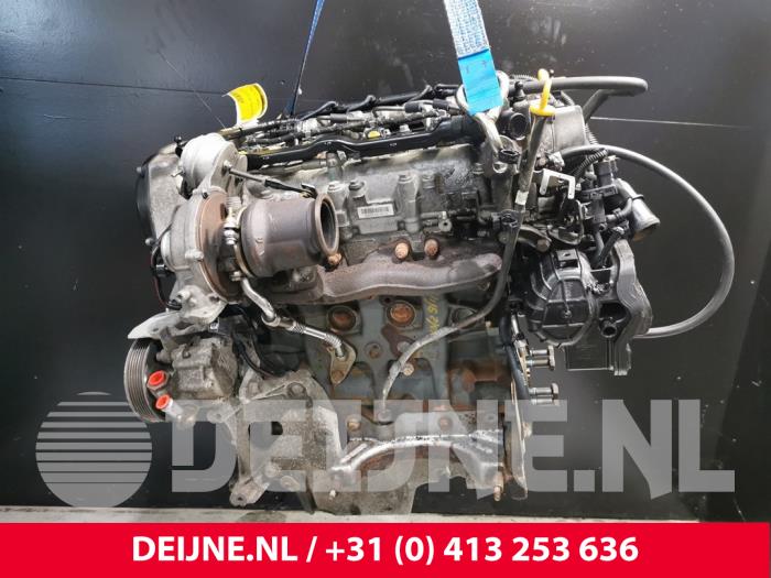 Engine from a Fiat Doblo Cargo (263) 1.6 D Multijet Dualogic 2016