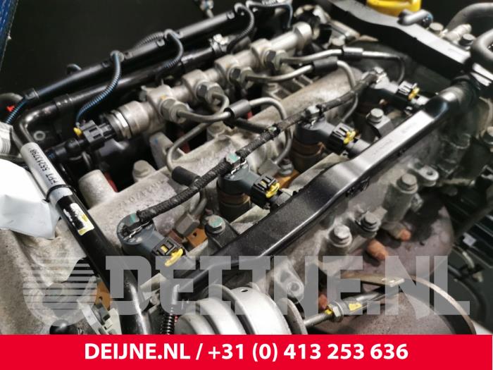 Engine from a Fiat Doblo Cargo (263) 1.6 D Multijet Dualogic 2016