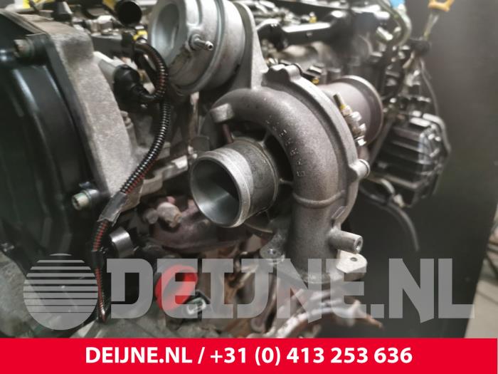 Engine from a Fiat Doblo Cargo (263) 1.6 D Multijet Dualogic 2016
