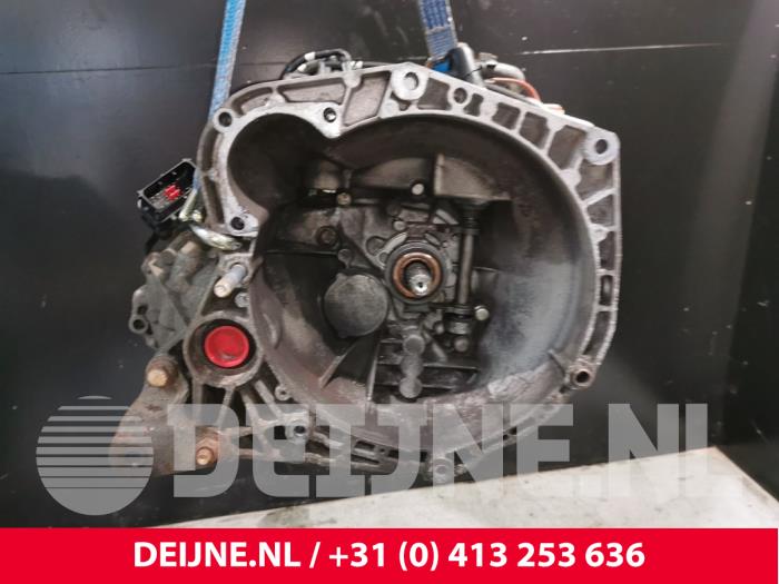 Usagé Boite de vitesses Fiat Doblo Cargo (263) 1.6 D Multijet Dualogic Prix € 1.149,50 Prix TTC proposé par van Deijne Onderdelen Uden B.V.