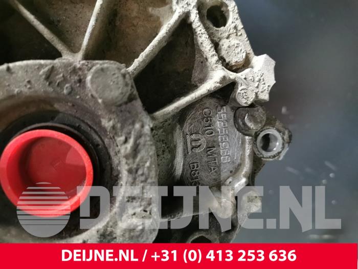 Getriebe van een Fiat Doblo Cargo (263) 1.6 D Multijet Dualogic 2017