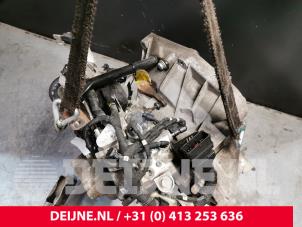 Getriebe van een Fiat Doblo Cargo (263) 1.6 D Multijet Dualogic 2017