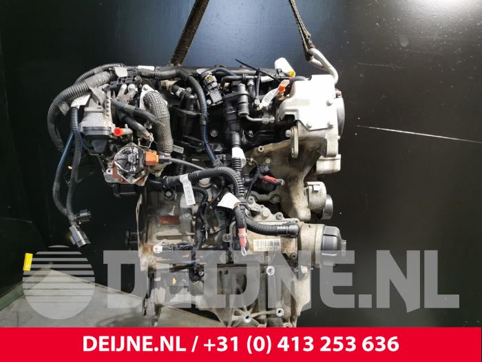 Używane Silnik Fiat Doblo Cargo (263) 1.6 D Multijet Dualogic Cena € 1.512,50 Z VAT oferowane przez van Deijne Onderdelen Uden B.V.