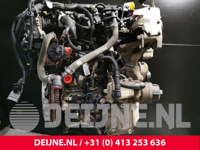 Używane Silnik Fiat Doblo Cargo (263) 1.6 D Multijet Dualogic Cena € 1.512,50 Z VAT oferowane przez van Deijne Onderdelen Uden B.V.