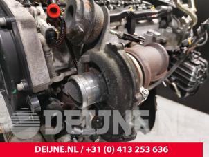 Motor van een Fiat Doblo Cargo (263) 1.6 D Multijet Dualogic 2016