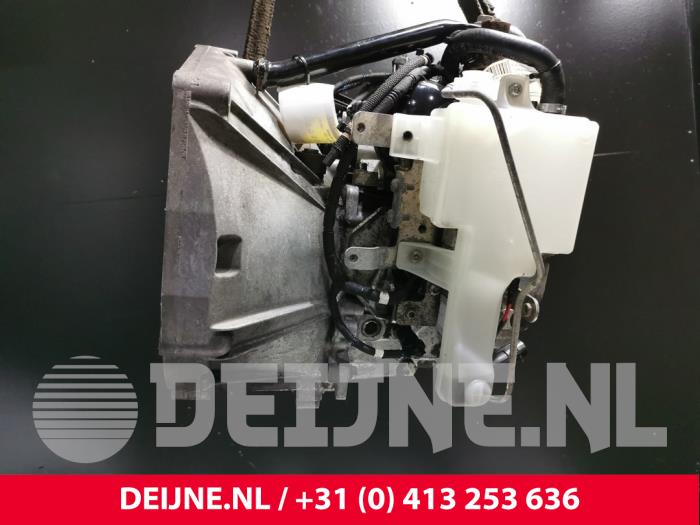 Getriebe Fiat Doblo Cargo (263), 2010 1.6 D Multijet Dualogic, Lieferwagen, Diesel, 1.598cc, 66kW (90pk), FWD, 263A5000, 2010-11 / 2023-12, 263AXL1 (Gebraucht)