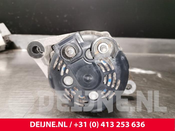 Begagnade Dynamo Fiat Doblo Cargo (263) 2.0 D Multijet Pris € 242,00 Inklusive moms erbjuds av van Deijne Onderdelen Uden B.V.