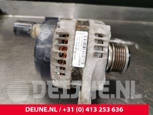 Dynamo van een Fiat Doblo Cargo (263) 2.0 D Multijet 2017