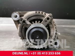 Dynamo van een Fiat Doblo Cargo (263) 2.0 D Multijet 2016
