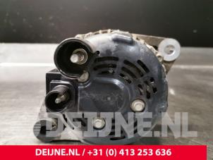 Dynamo van een Fiat Doblo Cargo (263) 2.0 D Multijet 2016