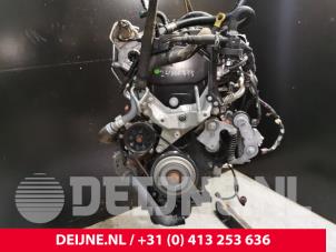 Motor van een Ford Transit Custom 2.0 TDCi 16V Eco Blue 130 mHEV 2020