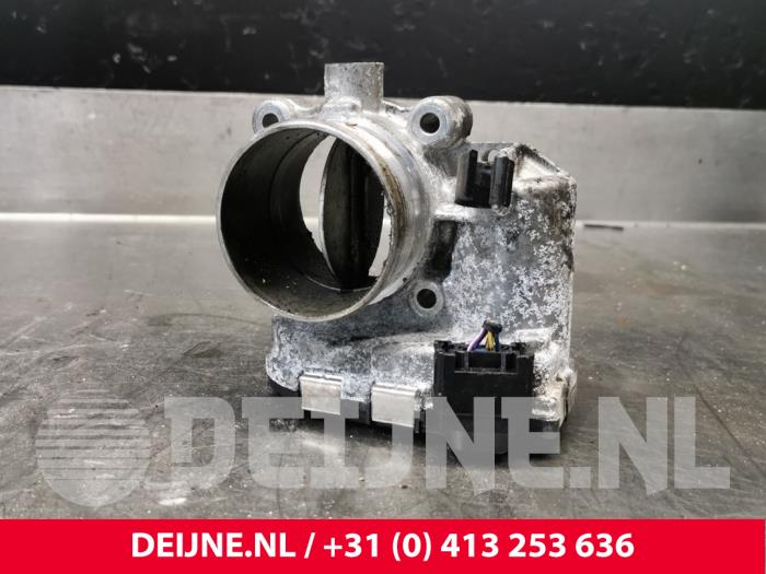 Usagé Boitier papillon Volvo V70 (BW) 2.0 D3 20V Prix € 50,00 Règlement à la marge proposé par van Deijne Onderdelen Uden B.V.