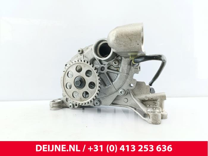 Begagnade Oljepump Volvo S90 II 2.0 B6 Mild Hybrid AWD Pris € 300,00 Marginaltabell erbjuds av van Deijne Onderdelen Uden B.V.