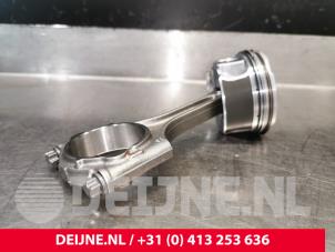 Piston d'un Volvo S90 II 2.0 B6 Mild Hybrid AWD 2024