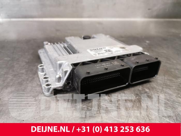 Used Engine management computer Volvo XC40 (XZ) 1.5 T2 12V Price € 200,00 Margin scheme offered by van Deijne Onderdelen Uden B.V.