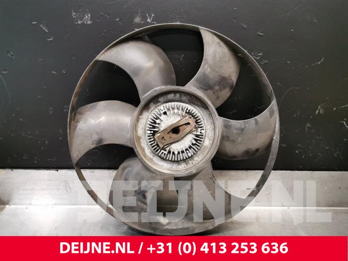 Gebrauchte RI Scheibe Intelligent Volkswagen Crafter 2.5 TDI 30/32/35/46/50 Preis € 90,75 Mit Mehrwertsteuer angeboten von van Deijne Onderdelen Uden B.V.