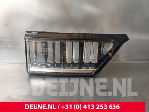 Begagnade Baklykta, vänster Lynk &amp; Co 01 1.5 PHEV Pris € 127,05 Inklusive moms erbjuds av van Deijne Onderdelen Uden B.V.