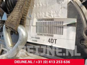Engine from a Peugeot Partner (EA//EF/EN/EU) 1.5 BlueHDi 100 2021