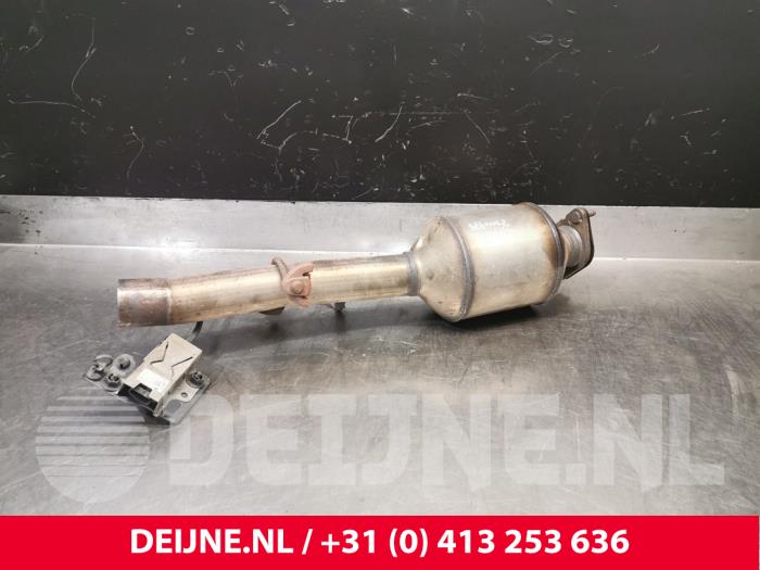 Usagé Catalyseur Ford Transit Custom 2.0 TDCi 16V Eco Blue 130 mHEV Prix € 181,50 Prix TTC proposé par van Deijne Onderdelen Uden B.V.
