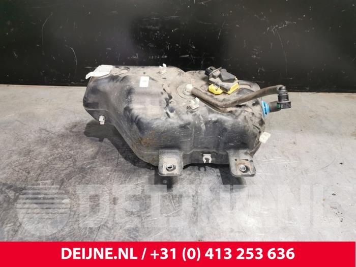 Gebrauchte Adblue Tank Ford Transit Custom 2.0 TDCi 16V Eco Blue 130 Preis € 484,00 Mit Mehrwertsteuer angeboten von van Deijne Onderdelen Uden B.V.