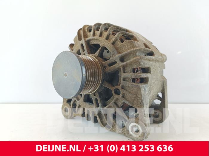 Używane Pradnica Nissan Primastar 2.0 dCi 120 Cena € 96,80 Z VAT oferowane przez van Deijne Onderdelen Uden B.V.