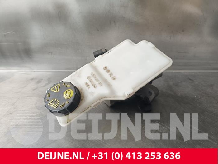 Gebrauchte Hauptbremszylinder Lynk &amp; Co 01 1.5 PHEV Preis € 48,40 Mit Mehrwertsteuer angeboten von van Deijne Onderdelen Uden B.V.