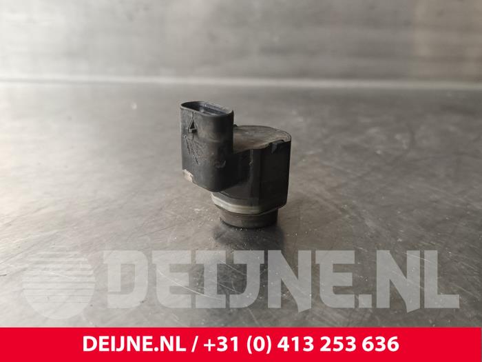Begagnade Parkeringssensor Ford Transit Custom 2.2 TDCi 16V Pris € 18,15 Inklusive moms erbjuds av van Deijne Onderdelen Uden B.V.