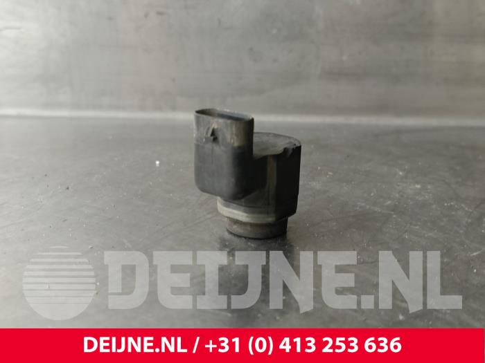 Usados Sensor PDC Ford Transit Custom 2.2 TDCi 16V Precio € 18,15 IVA incluido ofrecido por van Deijne Onderdelen Uden B.V.