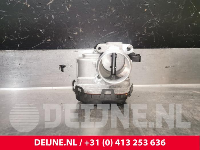 Begagnade Spjällhus Citroen Jumpy 1.5 Blue HDi 100 Pris € 60,50 Inklusive moms erbjuds av van Deijne Onderdelen Uden B.V.