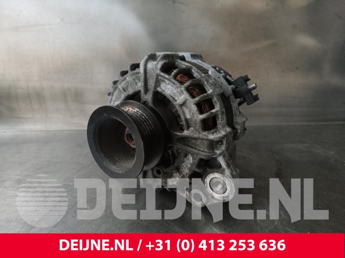 Usagé Dynamo Volvo V40 (MV) 2.0 D2 16V Prix € 50,00 Règlement à la marge proposé par van Deijne Onderdelen Uden B.V.