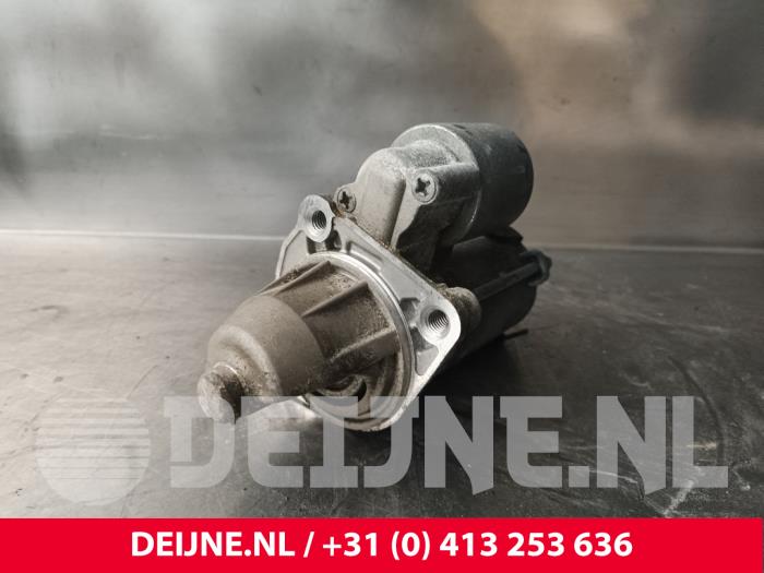 Używane Rozrusznik Volvo V60 I (FW/GW) Cena € 50,00 Procedura marży oferowane przez van Deijne Onderdelen Uden B.V.