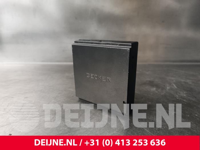 Usagé Module navigation Mercedes Sprinter 5t (906.15/906.25) 516 CDI 16V Prix € 211,75 Prix TTC proposé par van Deijne Onderdelen Uden B.V.