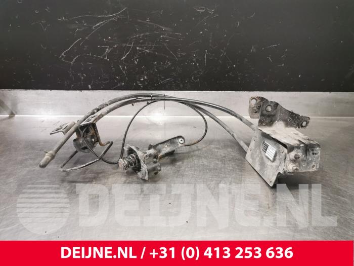 Gebrauchte Hebemachanik Reserverad Citroen Jumper (U9) 2.2 Blue HDi 140 Preis € 96,80 Mit Mehrwertsteuer angeboten von van Deijne Onderdelen Uden B.V.