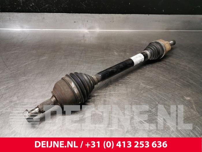 Gebrauchte Antriebswelle links vorne Toyota ProAce Verso 1.5 D-4D 120 Preis € 242,00 Mit Mehrwertsteuer angeboten von van Deijne Onderdelen Uden B.V.