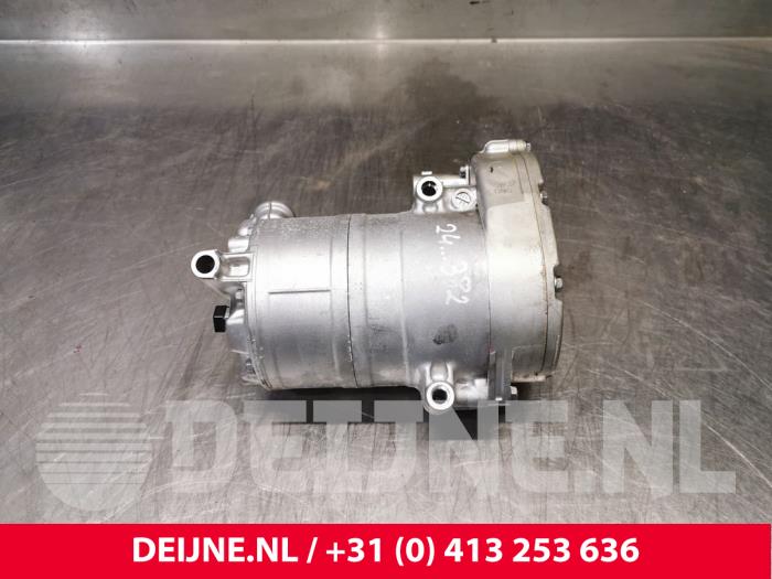 Gebrauchte Klimapumpe Lynk &amp; Co 01 1.5 PHEV Preis € 484,00 Mit Mehrwertsteuer angeboten von van Deijne Onderdelen Uden B.V.