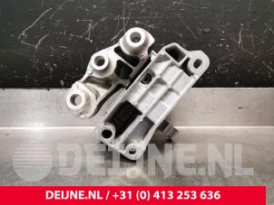 Engine mount from a Lynk & Co 01 1.5 PHEV 2023
