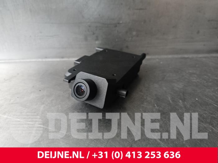 Używane Kamera ADSM Lynk &amp; Co 01 1.5 PHEV Cena € 151,25 Z VAT oferowane przez van Deijne Onderdelen Uden B.V.